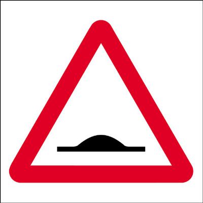 Speed ramps traffic sign